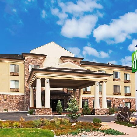 Holiday Inn Express Hotel & Suites Tooele By Ihg Exterior photo