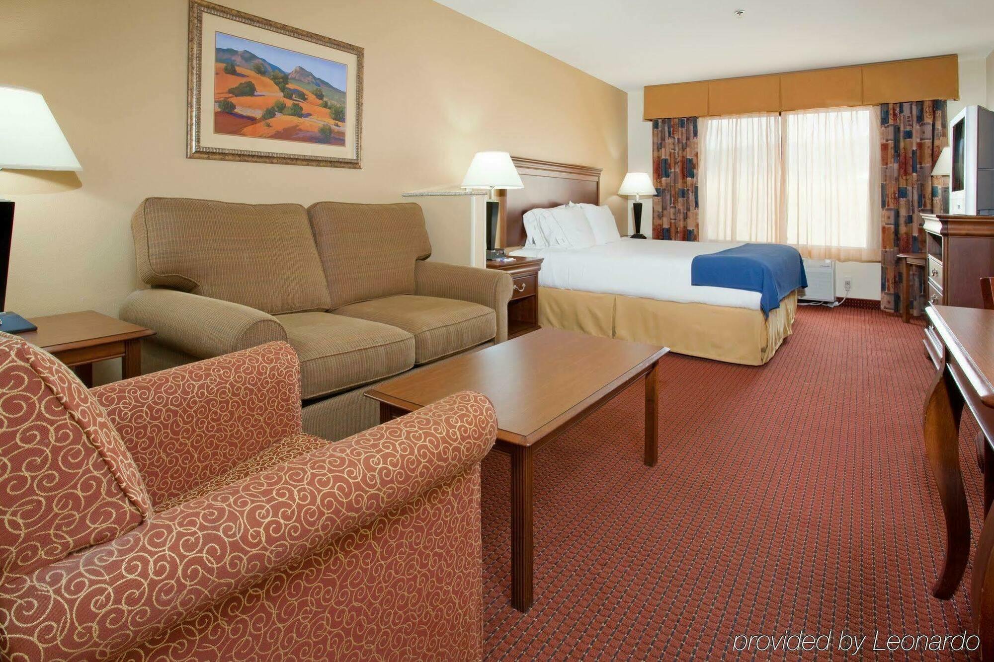 Holiday Inn Express Hotel & Suites Tooele By Ihg Exterior photo