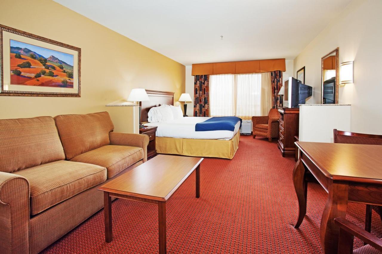 Holiday Inn Express Hotel & Suites Tooele By Ihg Exterior photo